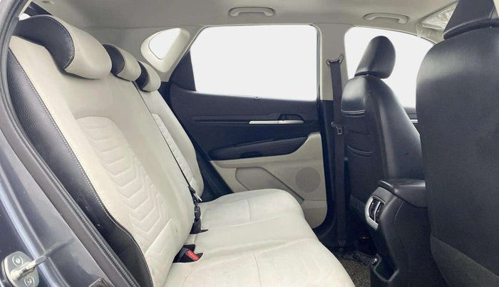 2023 KIA SONET HTX 1.5 DIESEL IMT, Diesel, Manual, 41,925 km, Right Side Rear Door Cabin