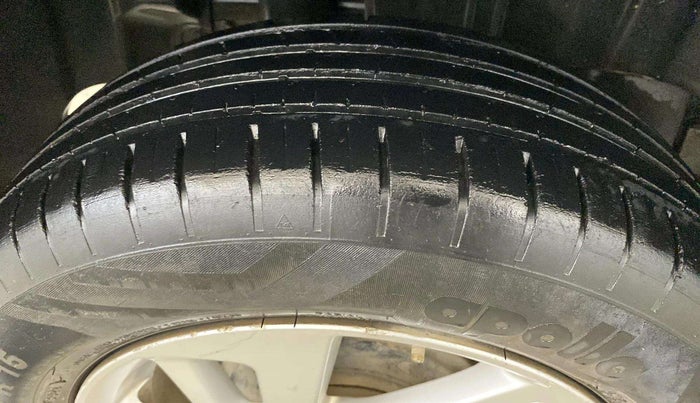 2022 Maruti Baleno DELTA PETROL 1.2, Petrol, Manual, 74,461 km, Left Front Tyre Tread