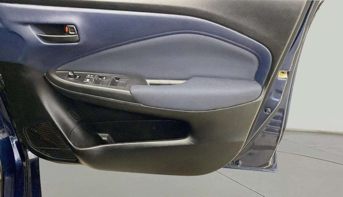 2022 Maruti Baleno DELTA PETROL 1.2, Petrol, Manual, 74,461 km, Driver Side Door Panels Control