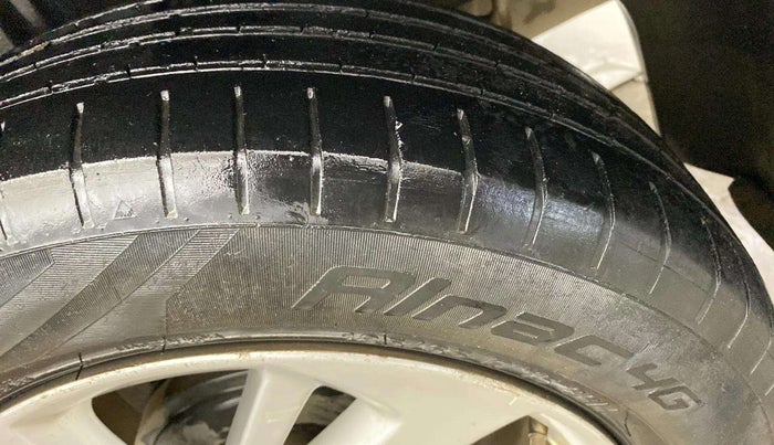 2022 Maruti Baleno DELTA PETROL 1.2, Petrol, Manual, 74,461 km, Right Rear Tyre Tread