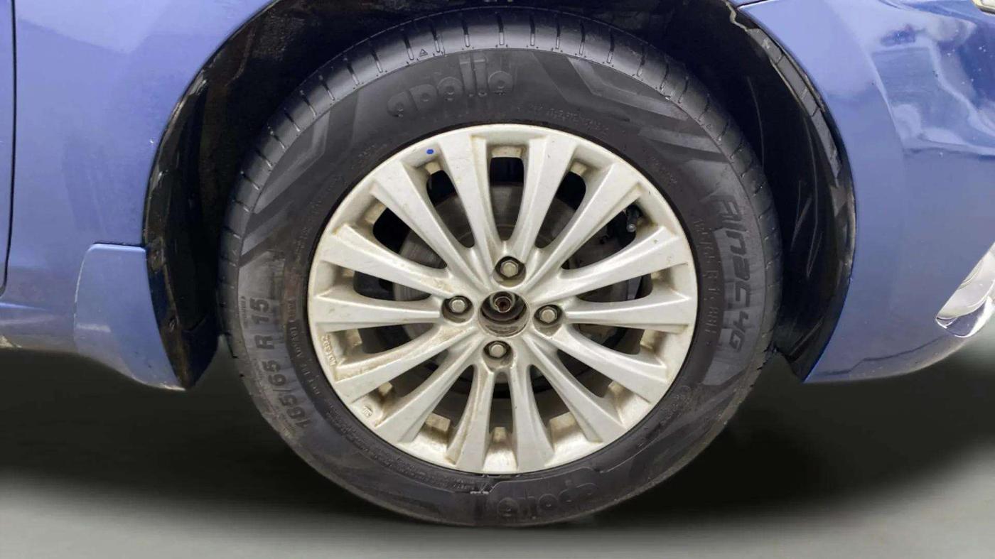 2019 Maruti Ciaz DELTA AT 1.5 SHVS PETROL, Petrol, Automatic, 77,002 km, Right Front Wheel