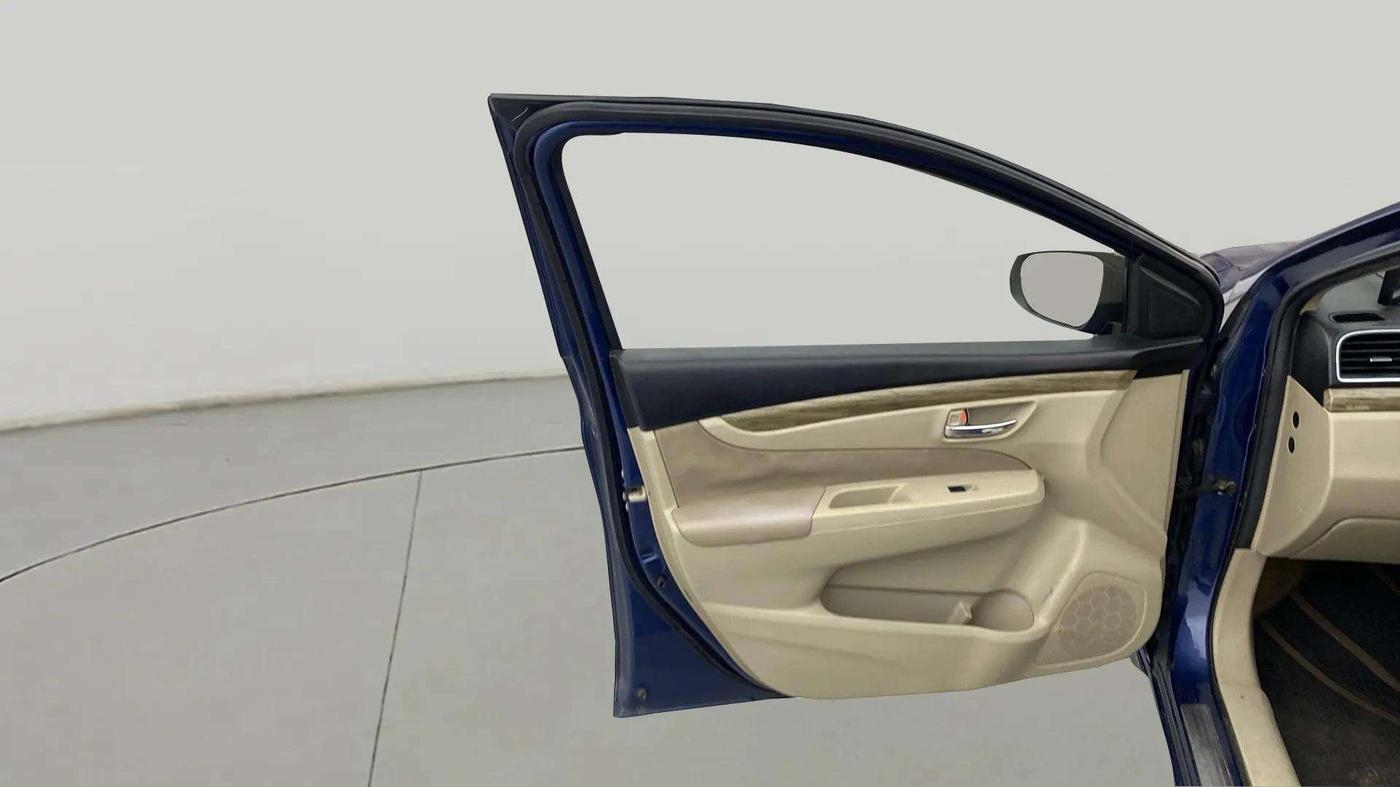 2019 Maruti Ciaz DELTA AT 1.5 SHVS PETROL, Petrol, Automatic, 77,002 km, LHS Front Door