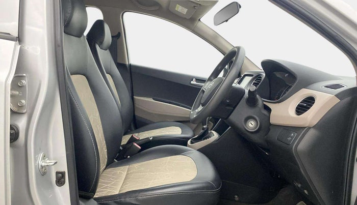 2018 Hyundai Grand i10 SPORTZ AT 1.2 KAPPA VTVT, Petrol, Automatic, 47,830 km, Right Side Front Door Cabin
