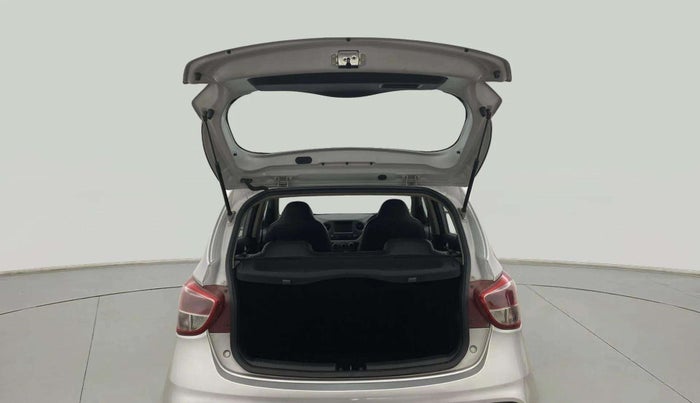 2018 Hyundai Grand i10 SPORTZ AT 1.2 KAPPA VTVT, Petrol, Automatic, 47,830 km, Boot Door Open