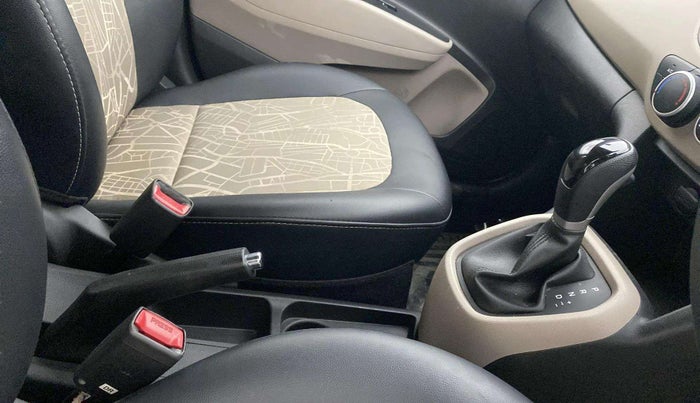 2018 Hyundai Grand i10 SPORTZ AT 1.2 KAPPA VTVT, Petrol, Automatic, 47,830 km, Gear Lever