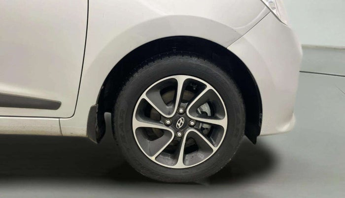 2018 Hyundai Grand i10 SPORTZ AT 1.2 KAPPA VTVT, Petrol, Automatic, 47,830 km, Right Front Wheel