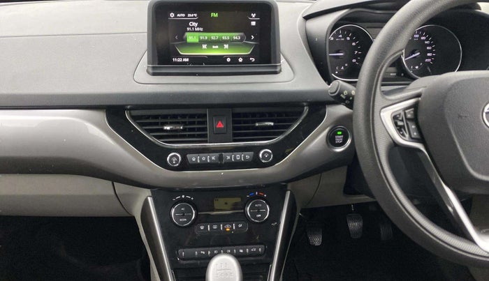 2017 Tata NEXON XZ PLUS PETROL, Petrol, Manual, 38,076 km, Air Conditioner