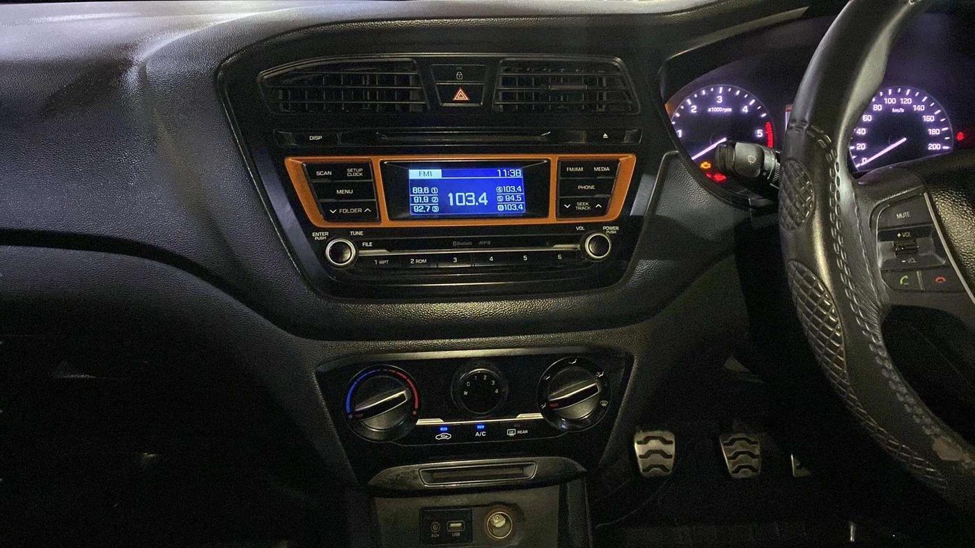 2015 Hyundai i20 Active 1.4 S, Diesel, Manual, 94,800 km, Air Conditioner