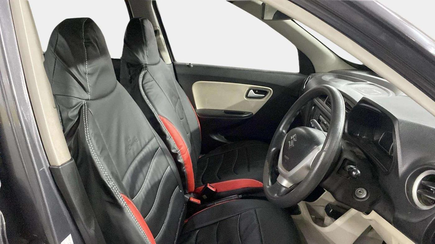 2021 Maruti Alto LXI CNG, CNG, Manual, 29,978 km, Right Side Front Door Cabin