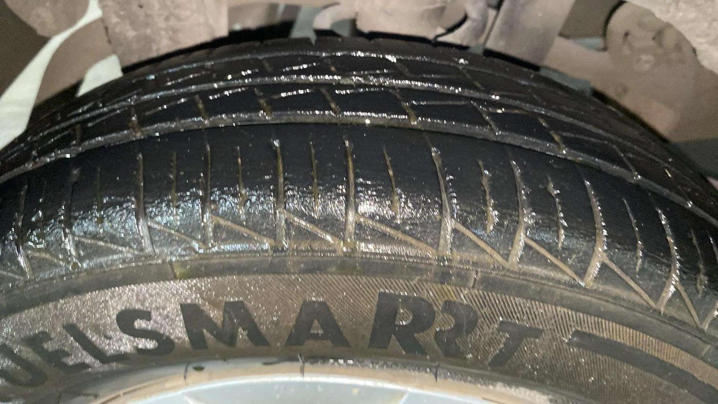 2021 Maruti Alto LXI CNG, CNG, Manual, 29,978 km, Right Rear Tyre Tread