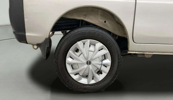 2021 Maruti Eeco 7 STR, Petrol, Manual, 73,097 km, Right Rear Wheel