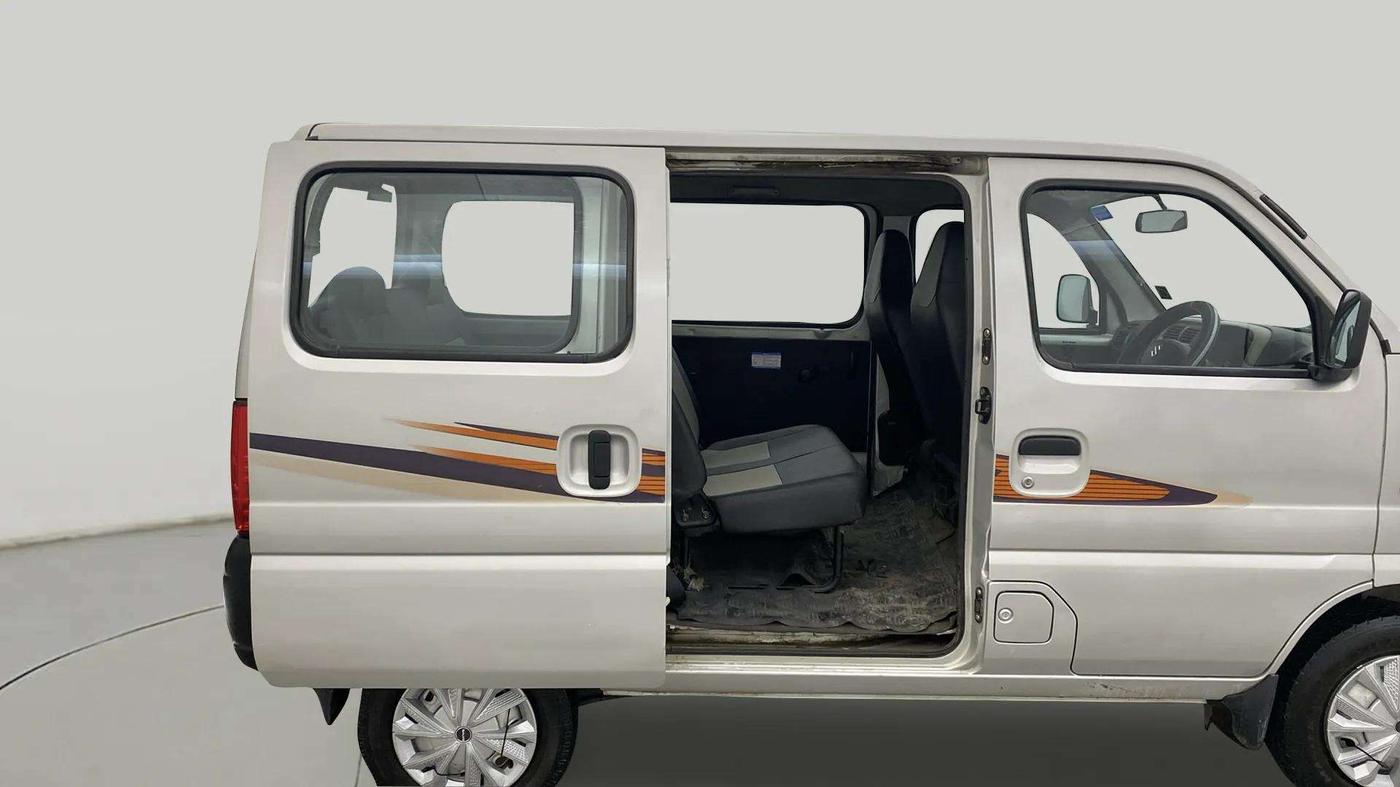 2021 Maruti Eeco 7 STR, Petrol, Manual, 73,097 km, RHS Rear Door
