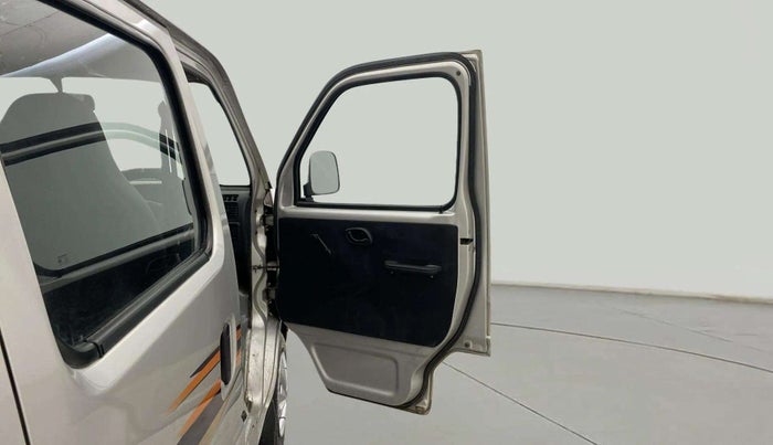 2021 Maruti Eeco 7 STR, Petrol, Manual, 73,097 km, RHS Front Door