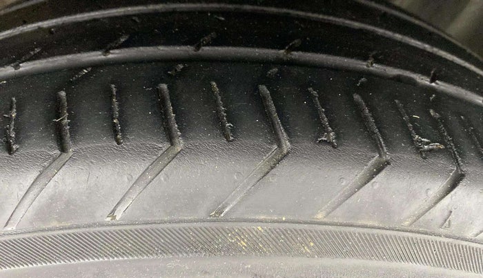 2022 Maruti Celerio ZXI PLUS, Petrol, Manual, 34,782 km, Right Front Tyre Tread