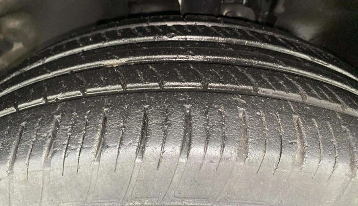 2021 Tata Harrier XZA PLUS 2.0L, Diesel, Automatic, 57,357 km, Left Front Tyre Tread
