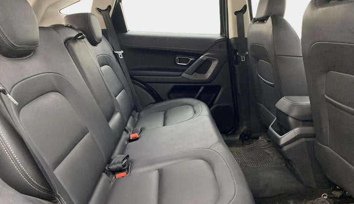 2021 Tata Harrier XZA PLUS 2.0L, Diesel, Automatic, 57,357 km, Right Side Rear Door Cabin