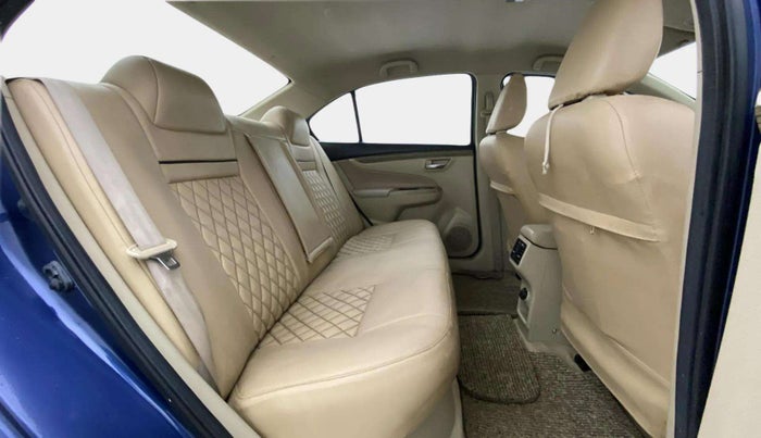 2020 Maruti Ciaz DELTA 1.5 SHVS MT PETROL, Petrol, Manual, 43,662 km, Right Side Rear Door Cabin