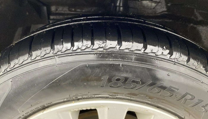 2020 Maruti Ciaz DELTA 1.5 SHVS MT PETROL, Petrol, Manual, 43,662 km, Left Front Tyre Tread
