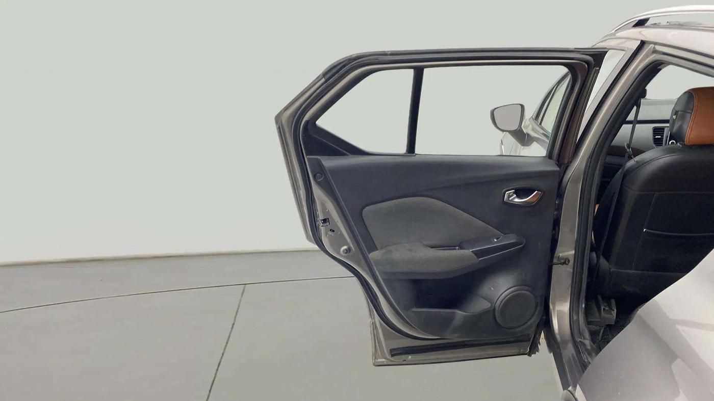 2020 Nissan Kicks XV 1.5, Petrol, Manual, 81,457 km, LHS Rear Door
