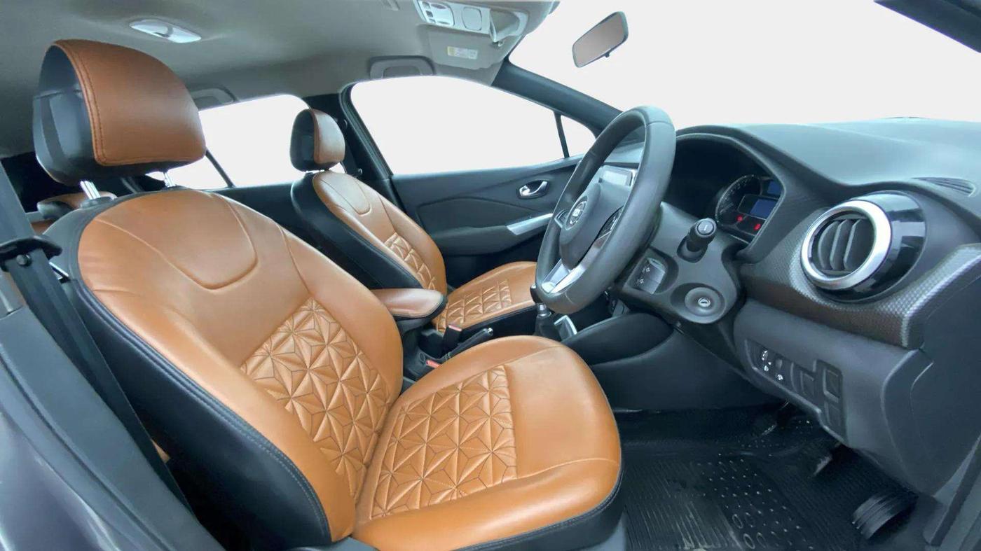 2020 Nissan Kicks XV 1.5, Petrol, Manual, 81,457 km, Right Side Front Door Cabin