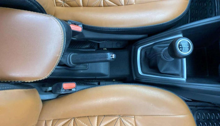 2020 Nissan Kicks XV 1.5, Petrol, Manual, 81,391 km, Gear Lever