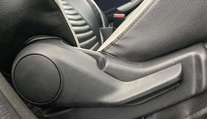 2020 Maruti Baleno DELTA CVT PETROL 1.2, Petrol, Automatic, 53,652 km, Driver Side Adjustment Panel