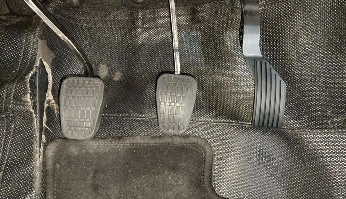 2021 Tata PUNCH CREATIVE  MT, Petrol, Manual, 64,829 km, Pedals