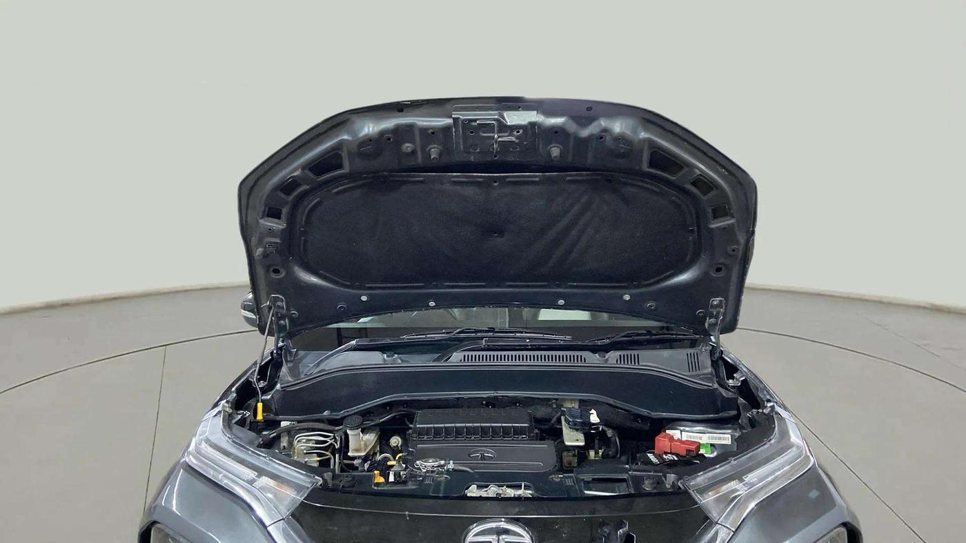 2021 Tata PUNCH CREATIVE  MT, Petrol, Manual, 64,957 km, Open Bonet