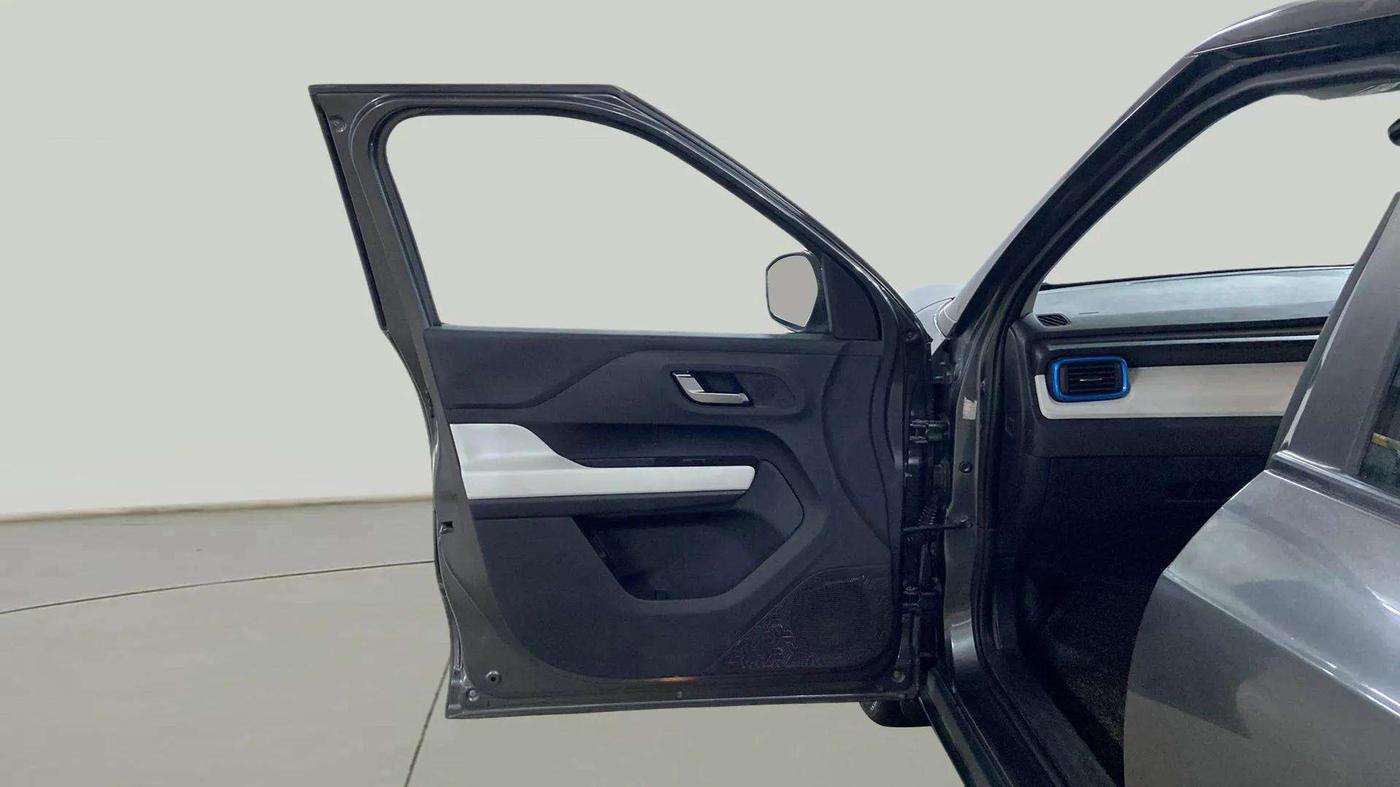 2021 Tata PUNCH CREATIVE  MT, Petrol, Manual, 64,957 km, LHS Front Door