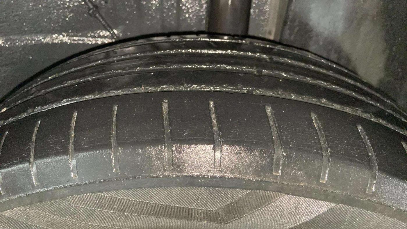 2021 Tata PUNCH CREATIVE  MT, Petrol, Manual, 64,957 km, Left Rear Tyre Tread