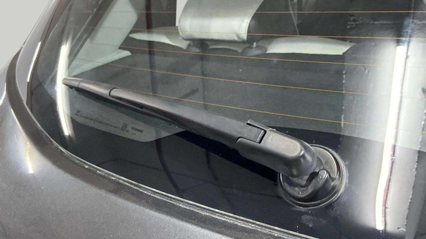 2021 Tata PUNCH CREATIVE  MT, Petrol, Manual, 64,957 km, Rear Wiper