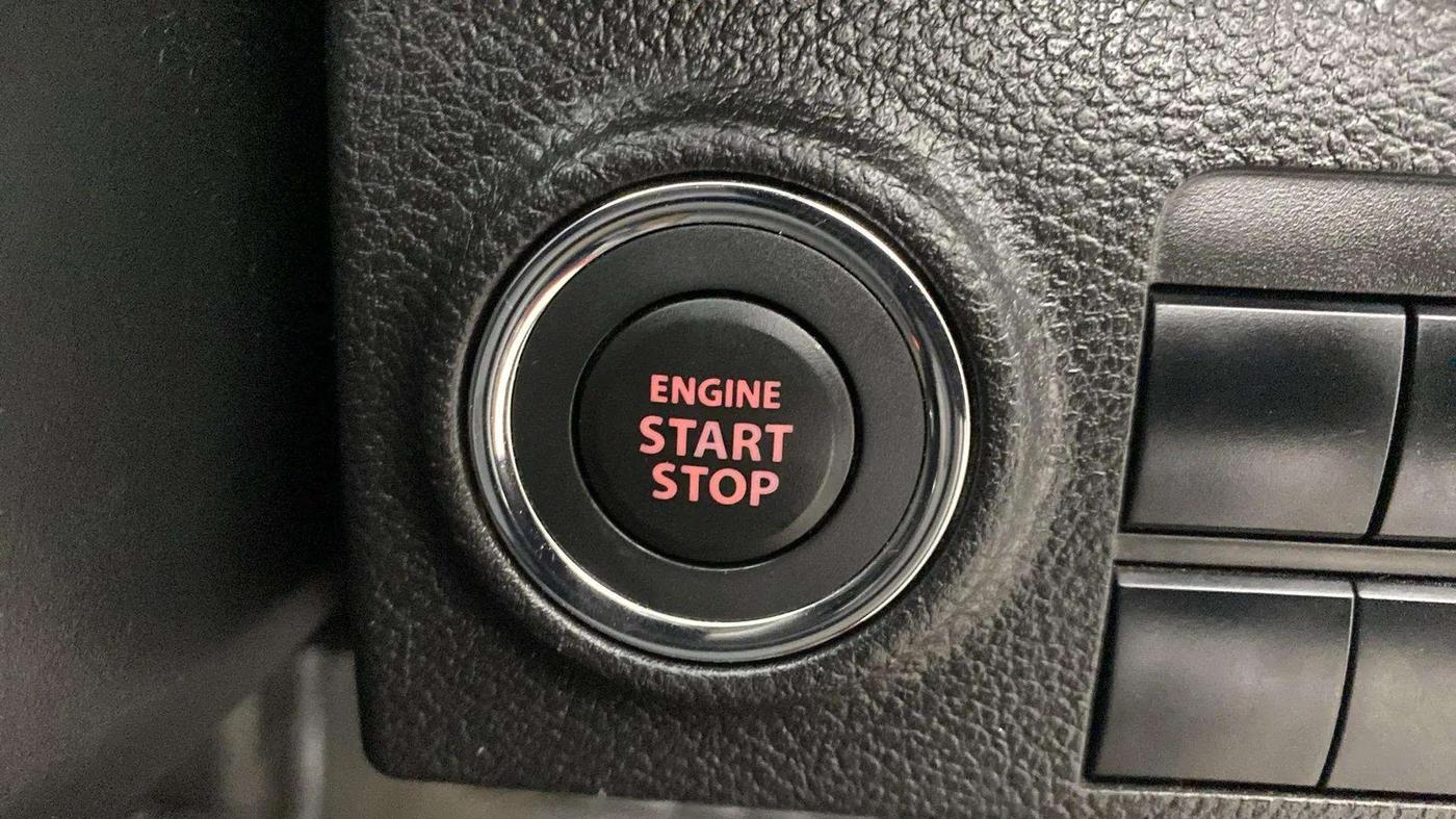 2024 Maruti BREZZA ZXI + SMART HYBRID DUAL TONE, Petrol, Manual, 9,742 km, Keyless Start/ Stop Button