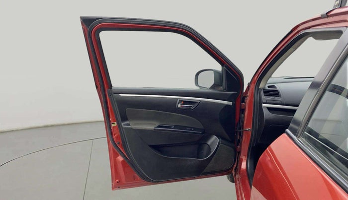 2013 Maruti Swift VXI, Petrol, Manual, 78,890 km, LHS Front Door