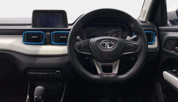 2023 Tata PUNCH CREATIVE AMT 1.2 RTN DUAL TONE, Petrol, Automatic, 3,844 km, Steering Wheel Close Up