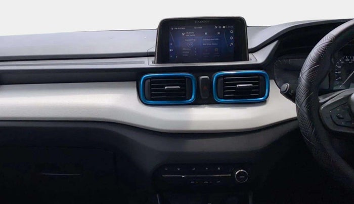 2023 Tata PUNCH CREATIVE AMT 1.2 RTN DUAL TONE, Petrol, Automatic, 3,844 km, Air Conditioner
