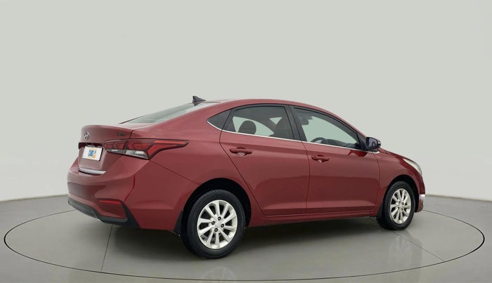 2018 Hyundai Verna 1.6 EX AT CRDI, Diesel, Automatic, 66,232 km, Right Back Diagonal