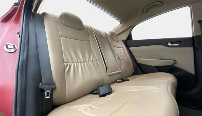 2018 Hyundai Verna 1.6 EX AT CRDI, Diesel, Automatic, 66,232 km, Right Side Rear Door Cabin