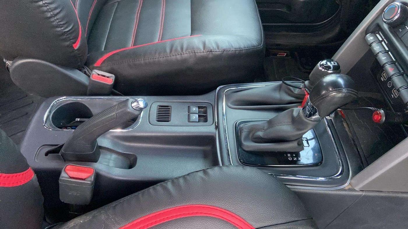 2021 Mahindra Thar LX  P 4WD AT CONVERTIBLE, Petrol, Automatic, 28,712 km, Gear Lever