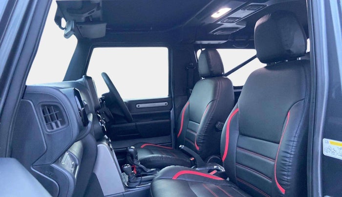 2021 Mahindra Thar LX  P 4WD AT CONVERTIBLE, Petrol, Automatic, 28,390 km, Right Side Front Door Cabin