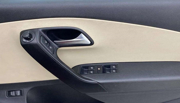 2021 Volkswagen Vento HIGHLINE PLUS 1.0L TSI AT, Petrol, Automatic, 45,875 km, Driver Side Door Panels Control
