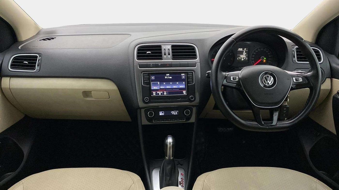 2021 Volkswagen Vento HIGHLINE PLUS 1.0L TSI AT, Petrol, Automatic, 45,875 km, Dashboard
