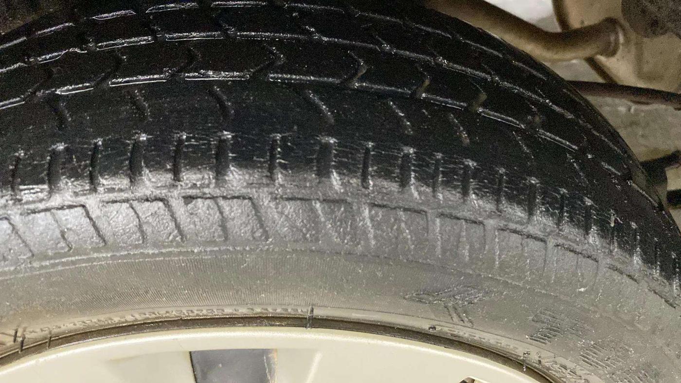 2019 Maruti Alto K10 VXI, Petrol, Manual, 18,865 km, Left Front Tyre Tread