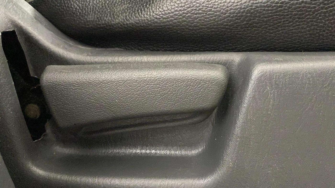2019 Maruti Alto K10 VXI, Petrol, Manual, 18,865 km, Driver Side Adjustment Panel