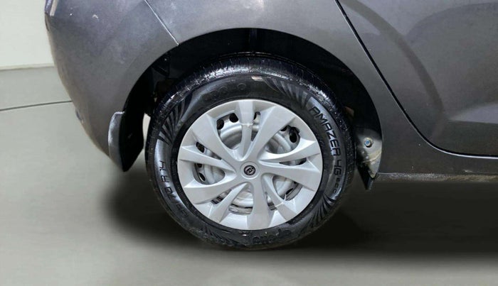 2022 Hyundai GRAND I10 NIOS ERA 1.2 KAPPA VTVT, Petrol, Manual, 11,897 km, Right Rear Wheel