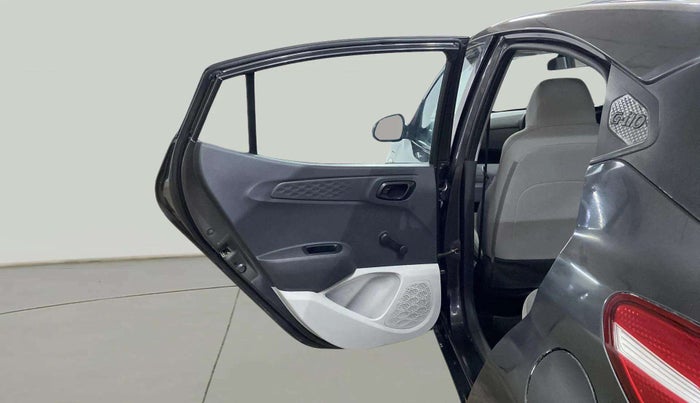2022 Hyundai GRAND I10 NIOS ERA 1.2 KAPPA VTVT, Petrol, Manual, 11,897 km, LHS Rear Door