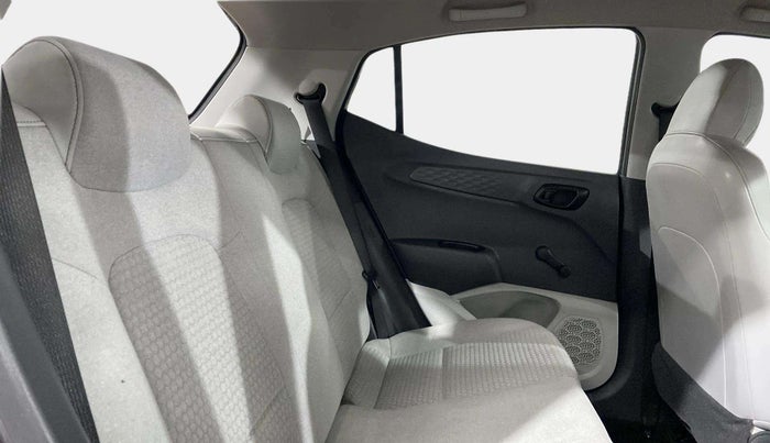 2022 Hyundai GRAND I10 NIOS ERA 1.2 KAPPA VTVT, Petrol, Manual, 11,897 km, Right Side Rear Door Cabin