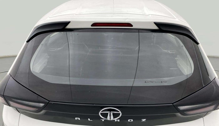 2020 Tata ALTROZ XE PETROL, CNG, Manual, 70,228 km, Rear Windshield