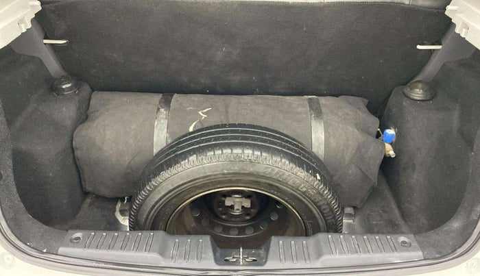 2020 Tata ALTROZ XE PETROL, CNG, Manual, 70,228 km, Boot Open Zoomed View