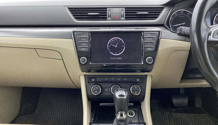2017 Skoda Superb STYLE 1.8 TSI AT, Petrol, Automatic, 62,326 km, Air Conditioner