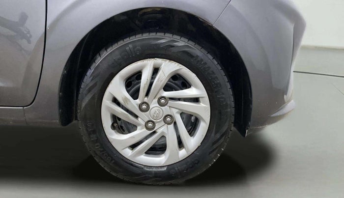 2022 Hyundai AURA S 1.2 CNG, CNG, Manual, 78,693 km, Right Front Wheel